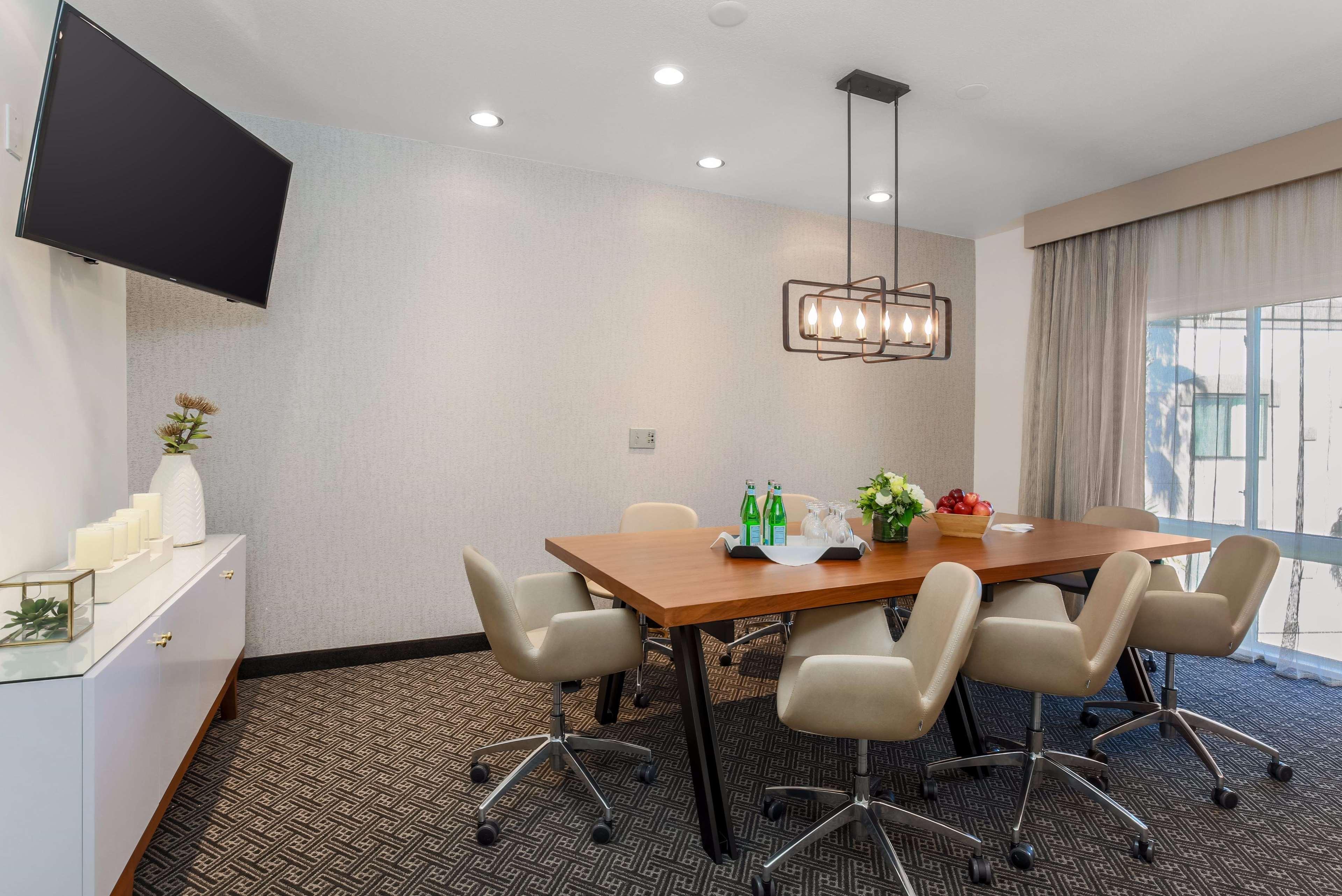 Doubletree Suites By Hilton Hotel Sacramento - Rancho Cordova Luaran gambar